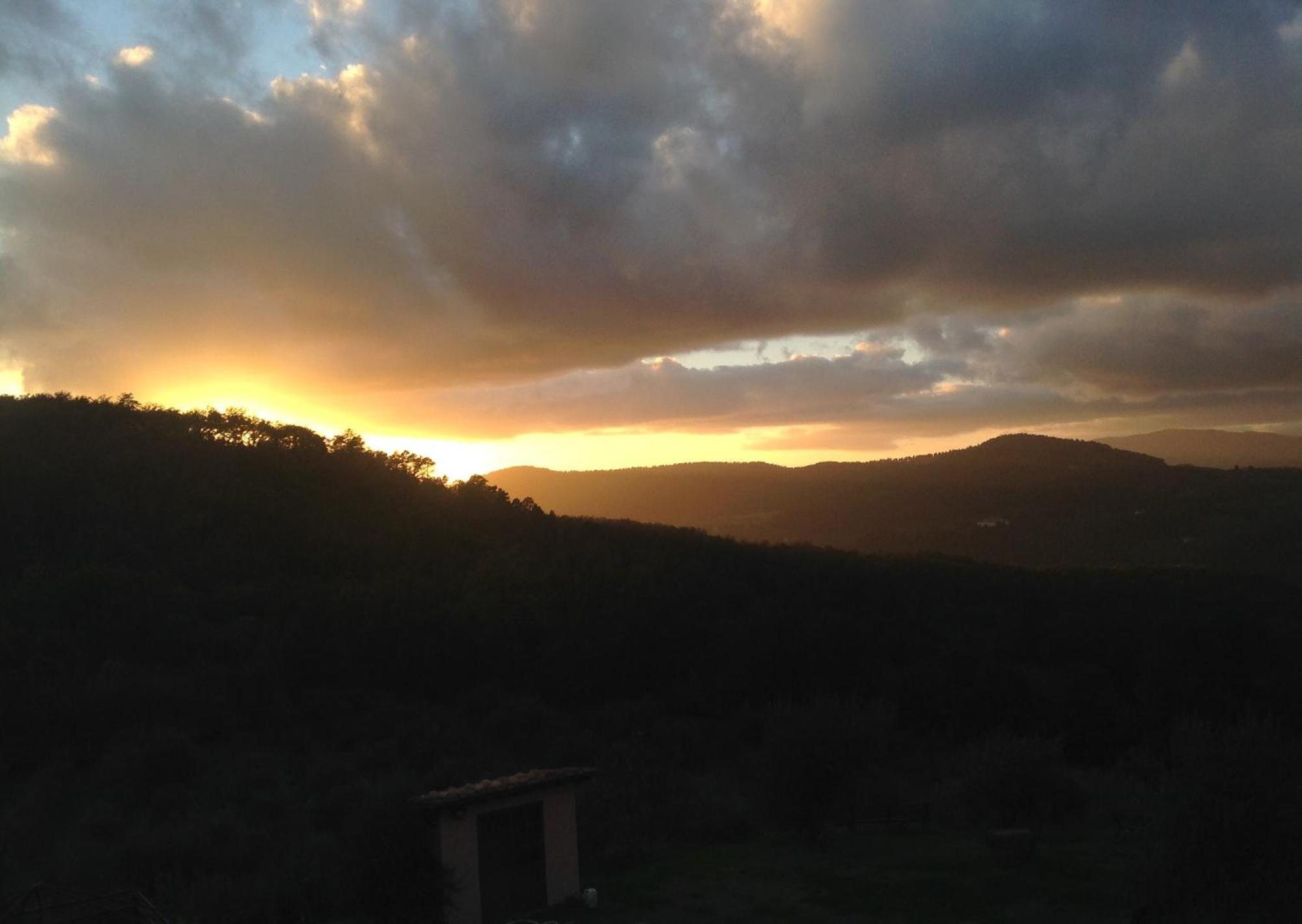 Agriturismo Prato Barone Rufina Bagian luar foto